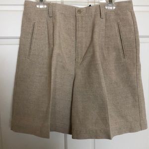 Liz Claiborne linen blend Shorts size 16P Never worn